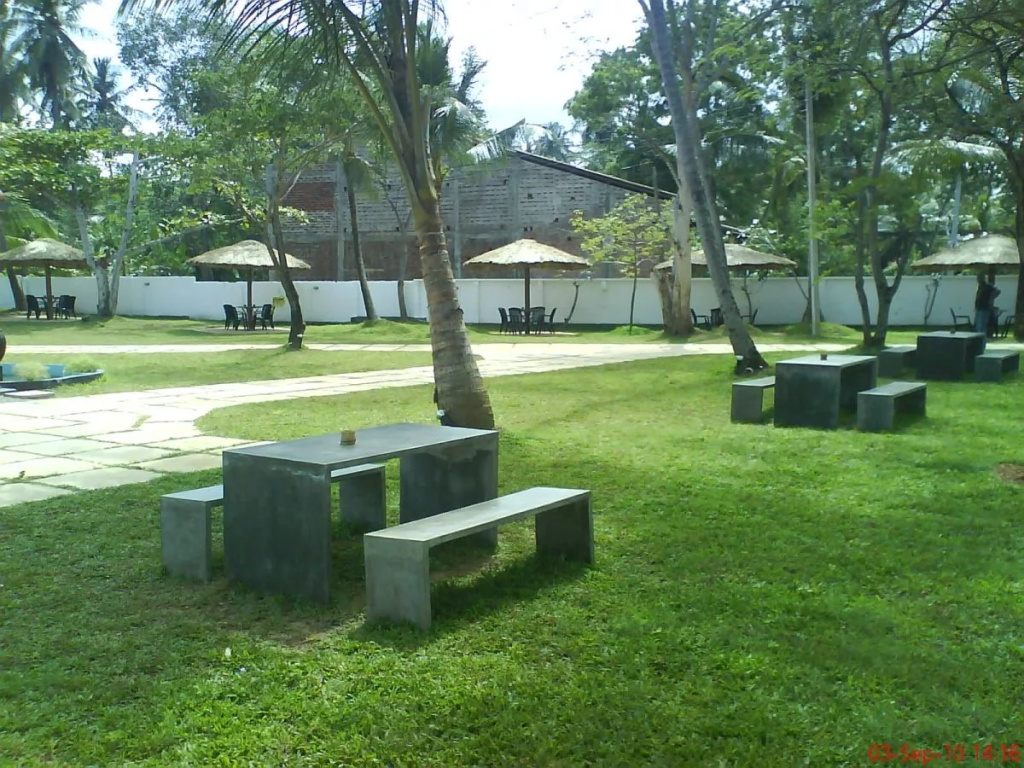 White House Tangalle