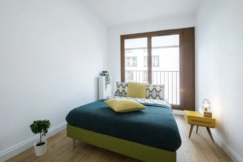 NEW apartament 4 bedrooms near Airport