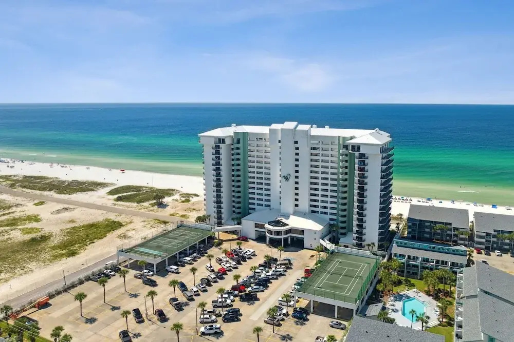 It Doesnt Get Any Better Than This! 2BR 2BA Sleeps 8 Beachfront!