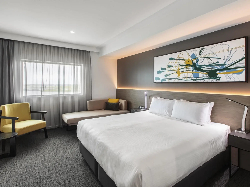 Mercure Sunshine Coast Kawana Waters