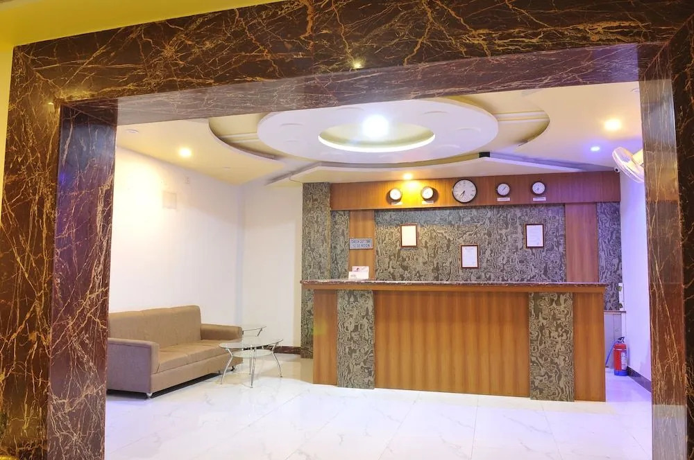 New Hotel Shiva