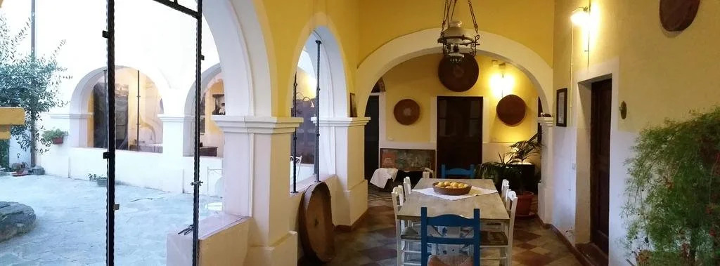 Casa Camboni-Dimora Storica Bed & Breakfast