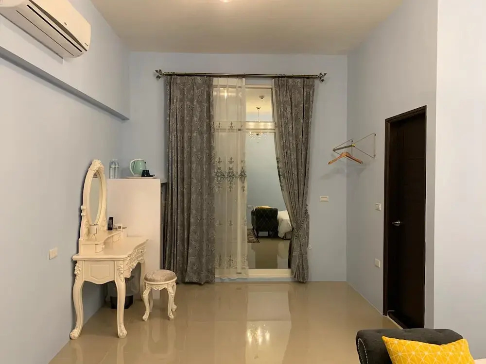 910 Hostel