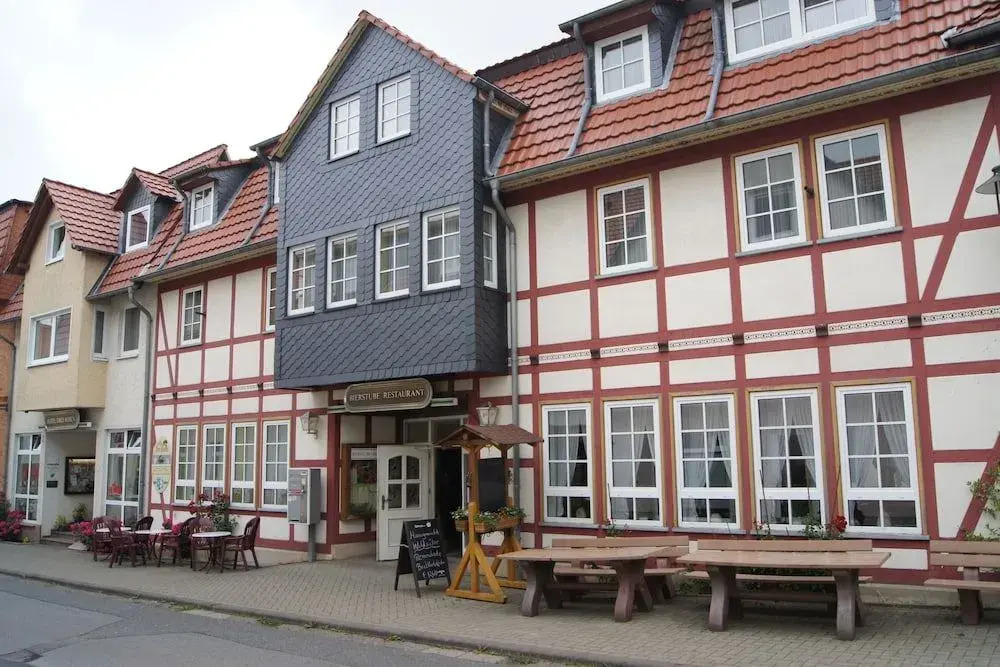 Hotel "Drei Rosen" OHG Regina & Hans - Peter Faßbinder