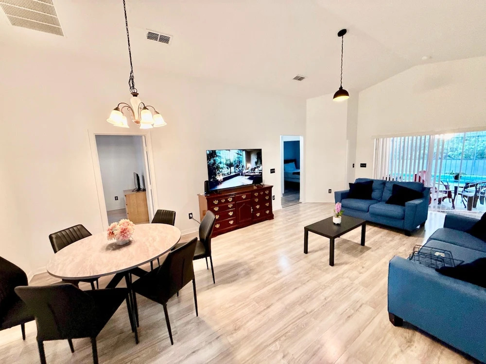 Grand Premium 5BR Pool Home Near Disney Parks