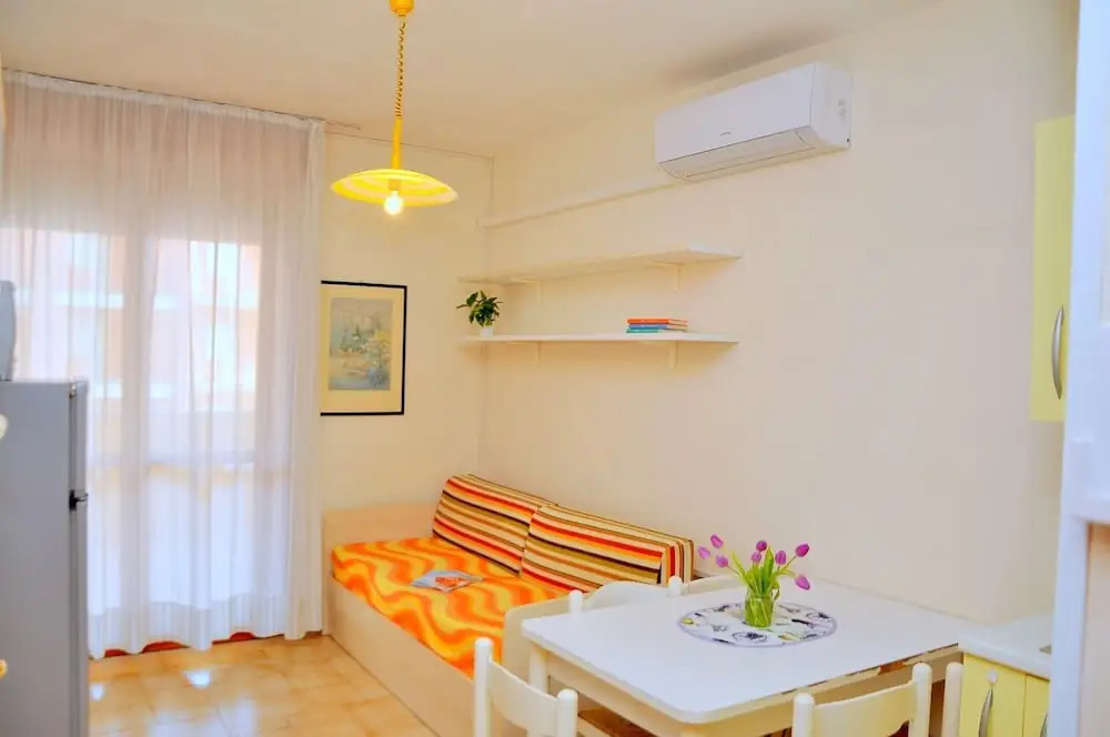One Bedroom Apartment With Stunning sea View