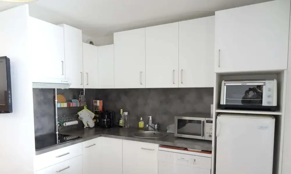 Studio in L'Alpe D'Huez, with Wonderful Mountain View And Furnished Terrace