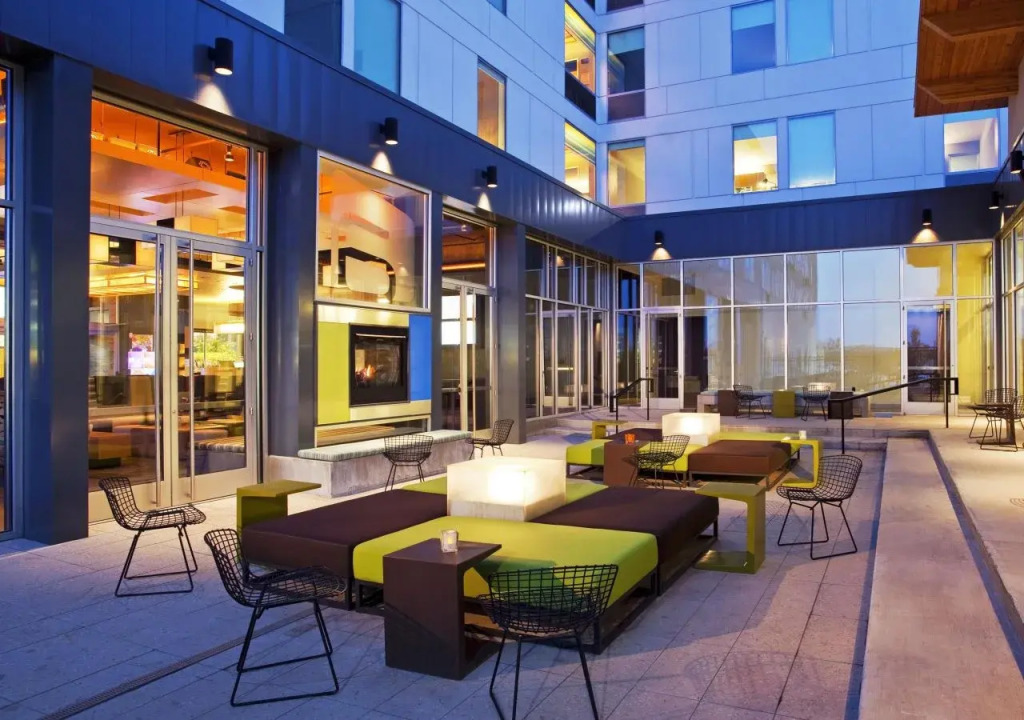Aloft by Marriott Green Bay