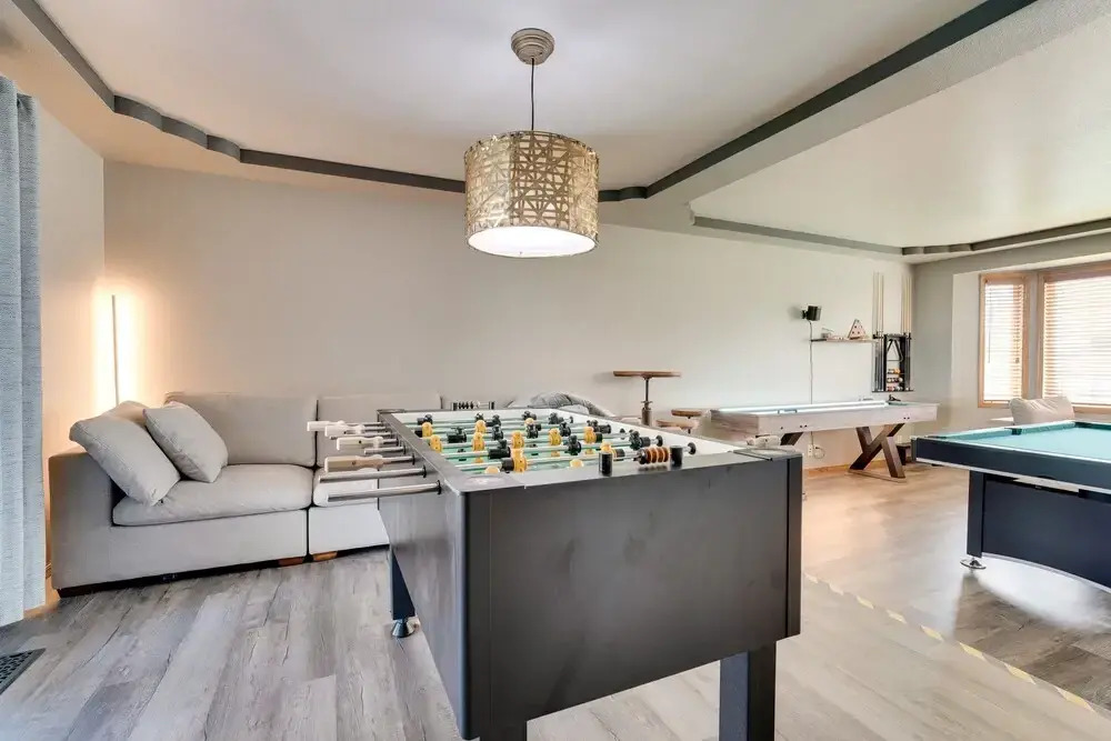 Moses Lake Vacation Rental w/ Hot Tub & Game Room