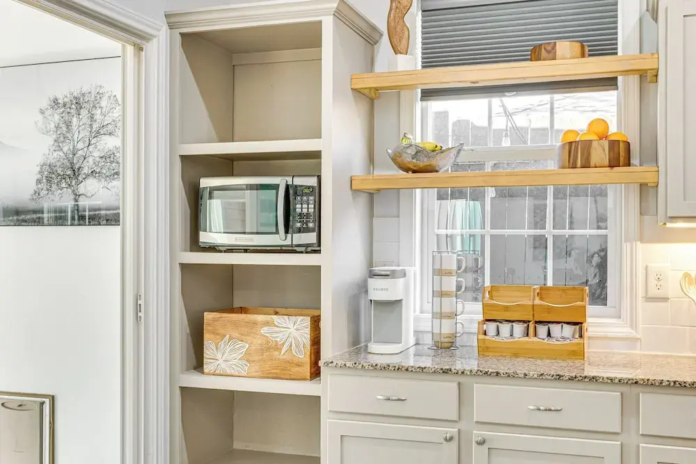 Sauna, Hot Tub & Cold Plunge: Oklahoma City Home!