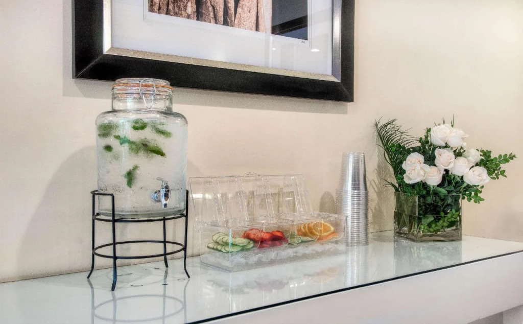 Aggie Inn, Ascend Hotel Collection