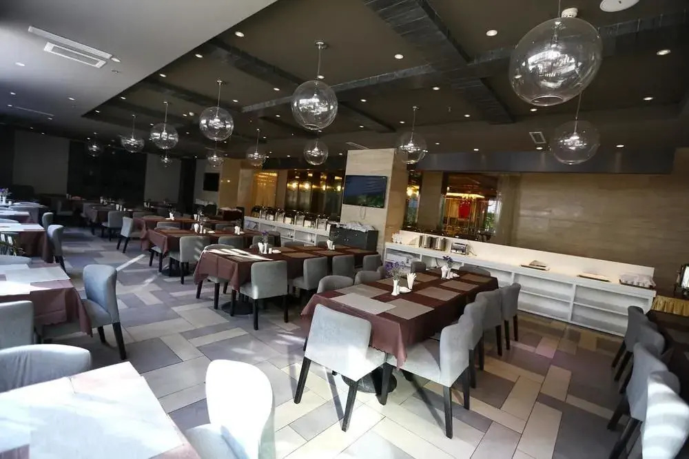 Herton Garden Hotel