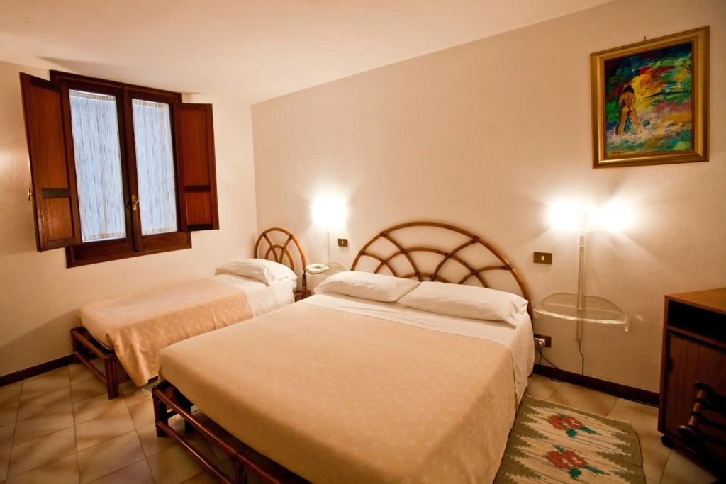 Hotel Moderno