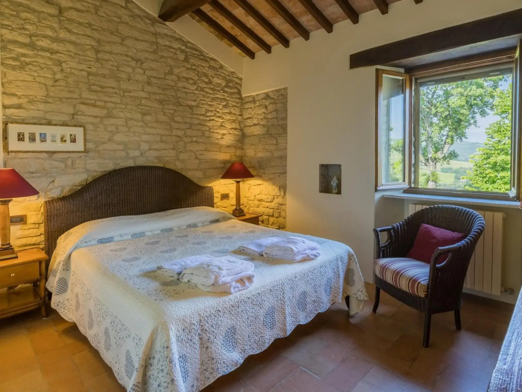 Exclusive Outdoor 2 Bubble Baths, Heated Pool, Gym