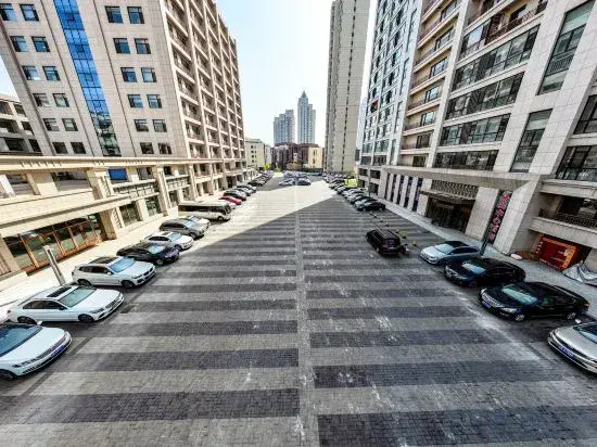 Dalian Yimao Center Hotel (Gaoxin Wanda Plaza Qixianling Forest Park)