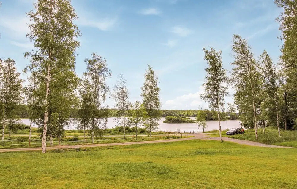 3 Bedroom Cozy Home In Lammhult