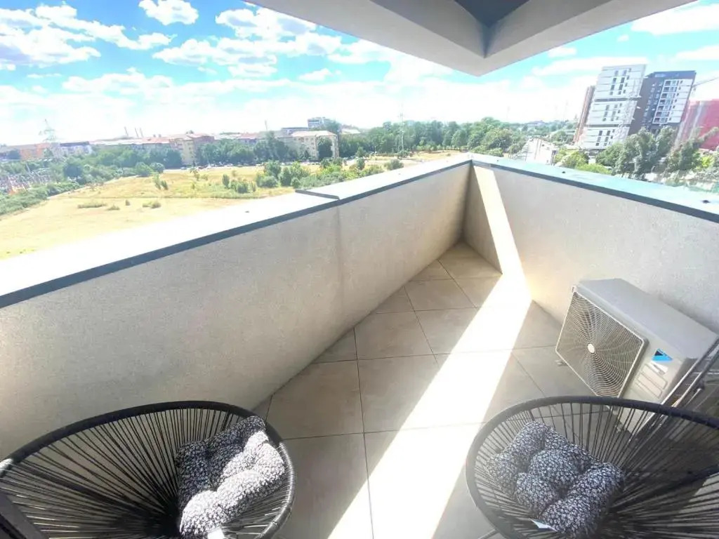 Golden Penthouse Rebreanu Residence