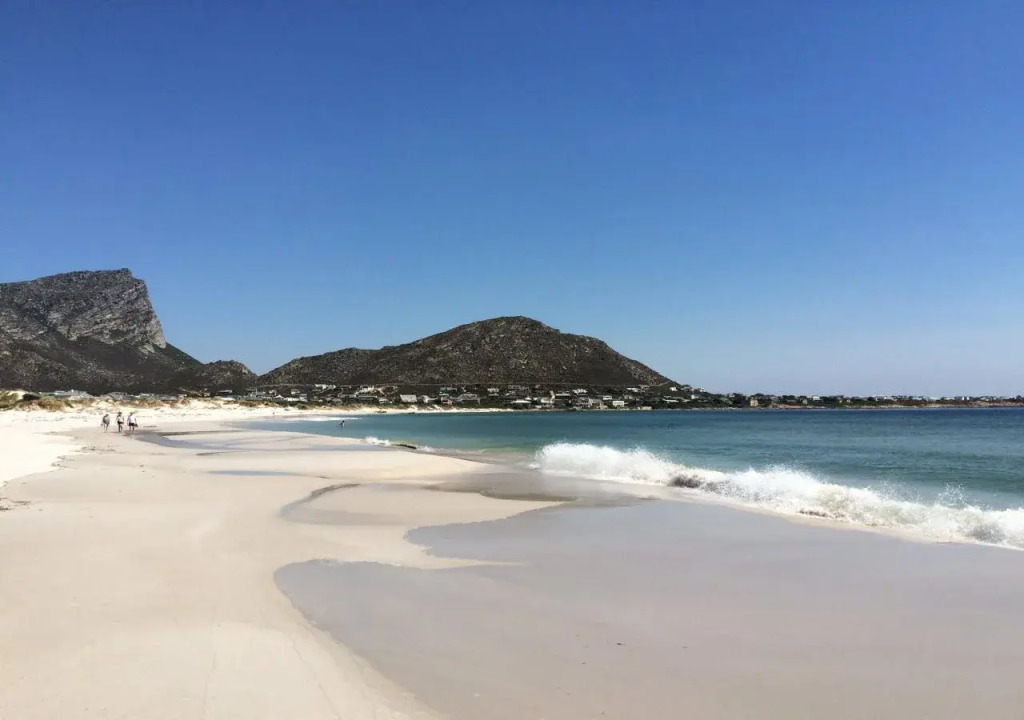 Moonstruck on Pringle Bay Guesthouse