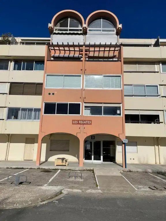 Bel Appartement avec domotique T2 Résidence Les Régates 4REG57C