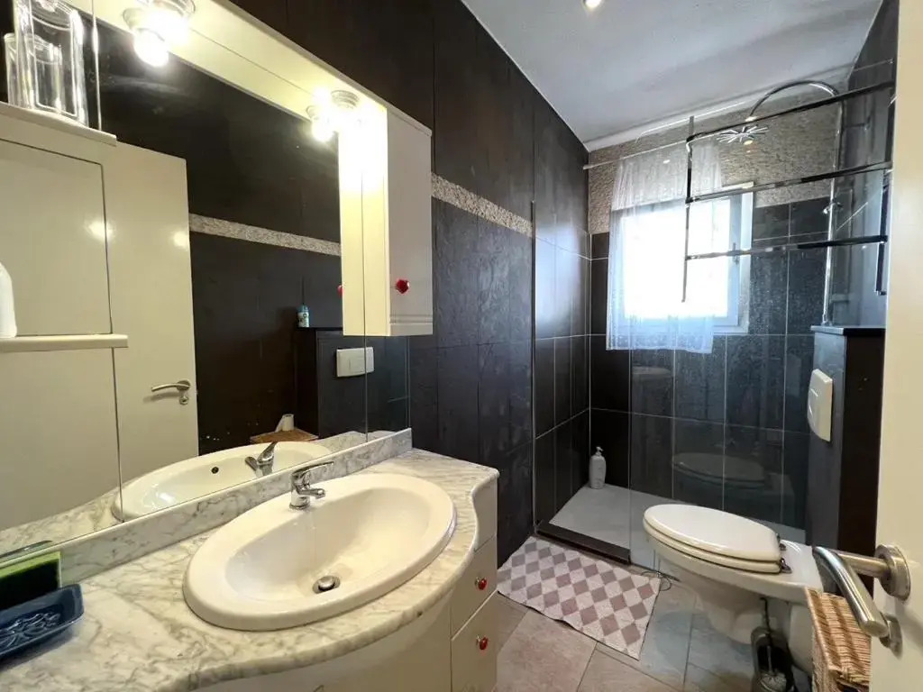 BYBLOS 69A - Casa con piscina comunitaria