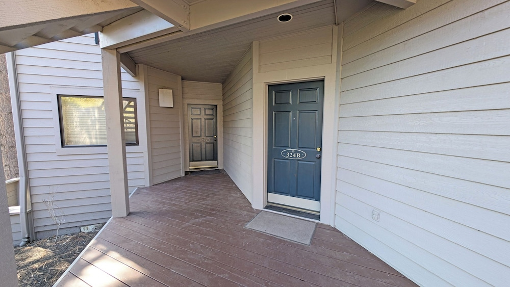 Mt Bachelor Village 324 A SR