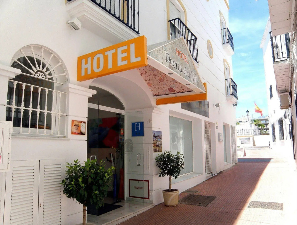 Hotel Puerta del Mar