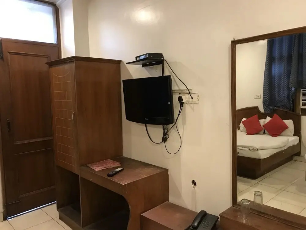 Hotel Rachna Tourist Inn