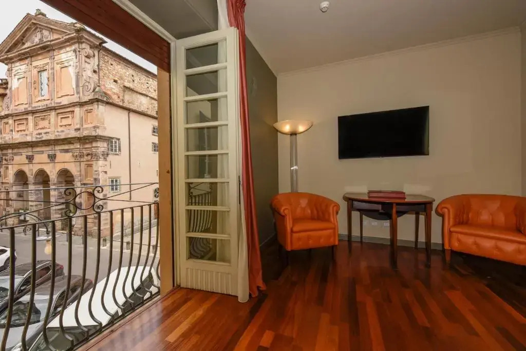 The Tuscanian Hotel