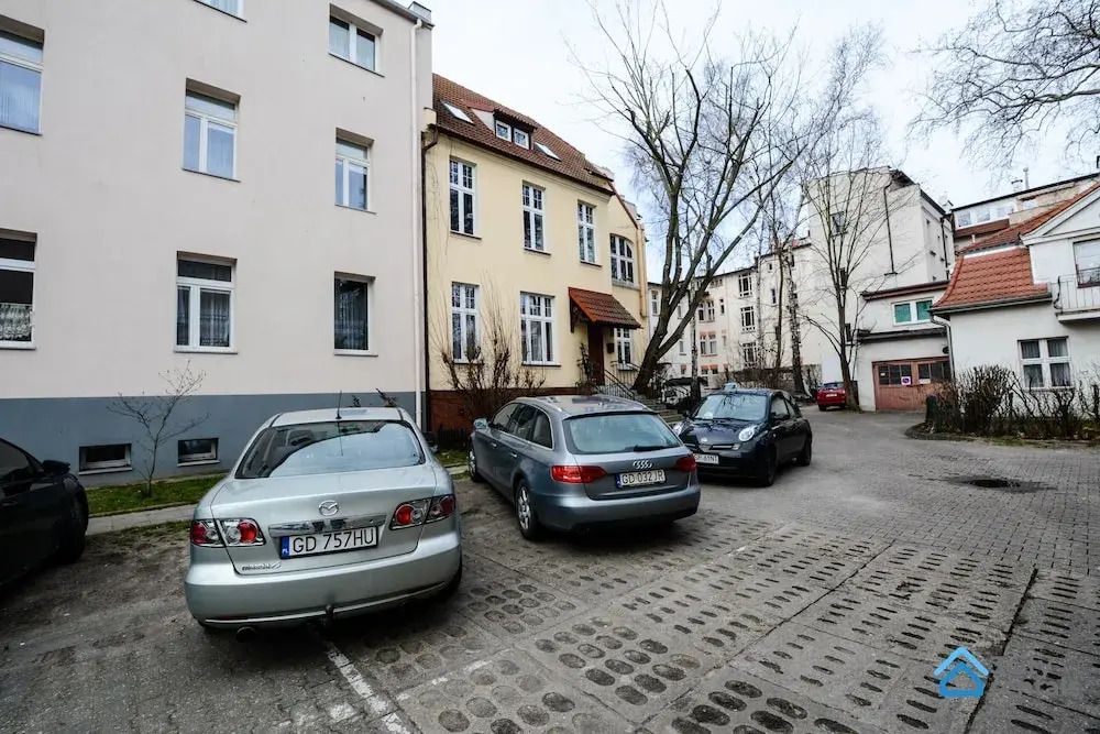 Sopot Central Apartment with parking