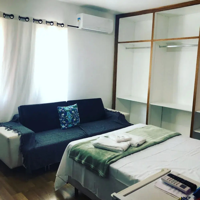 LIA Travel Inn