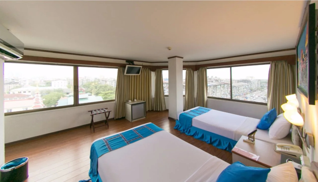 Orchid Hotel