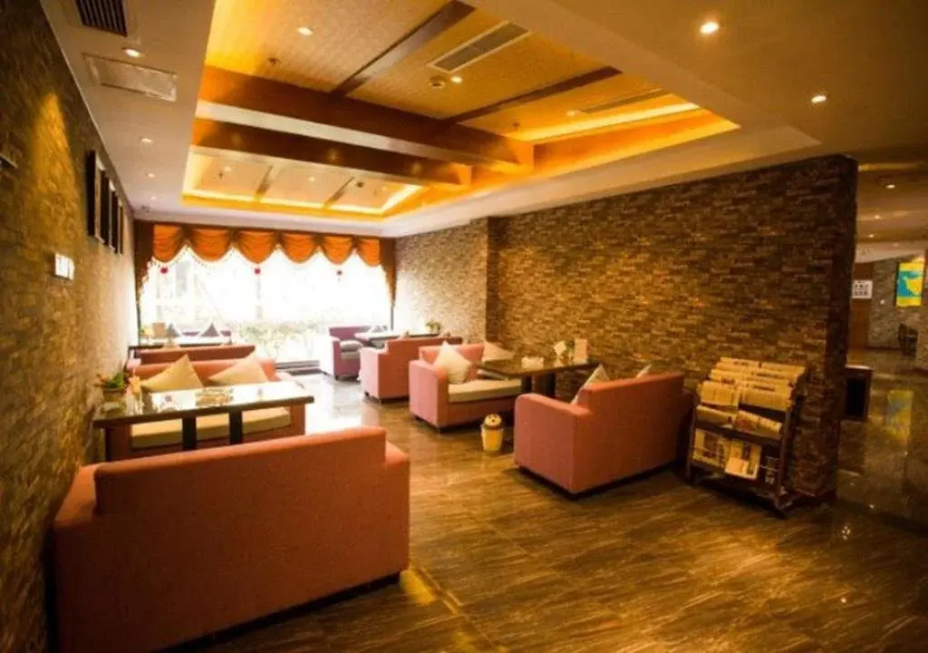 Prince Panda Hotspring Hotel