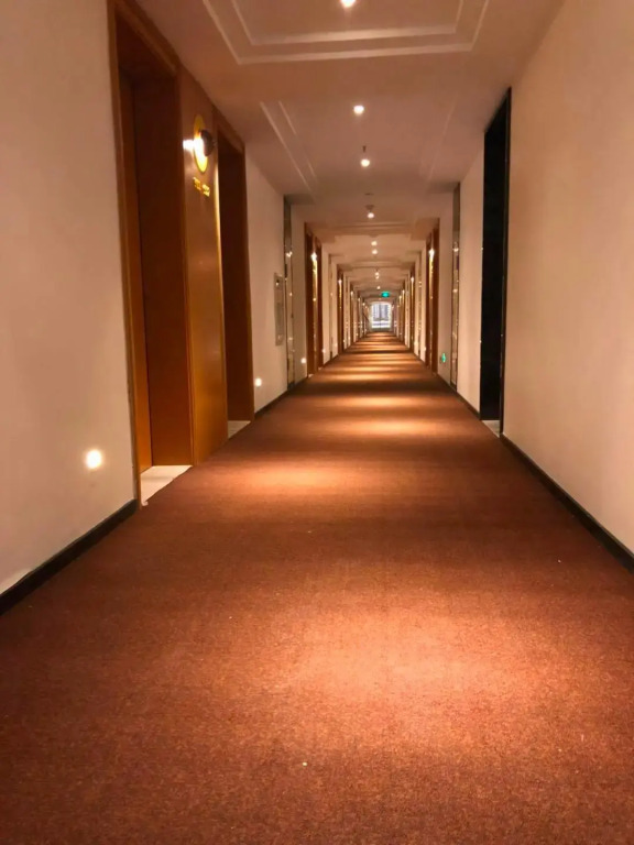 IU Hotel Xi‘an Sanqiao Metro Sation Mix City