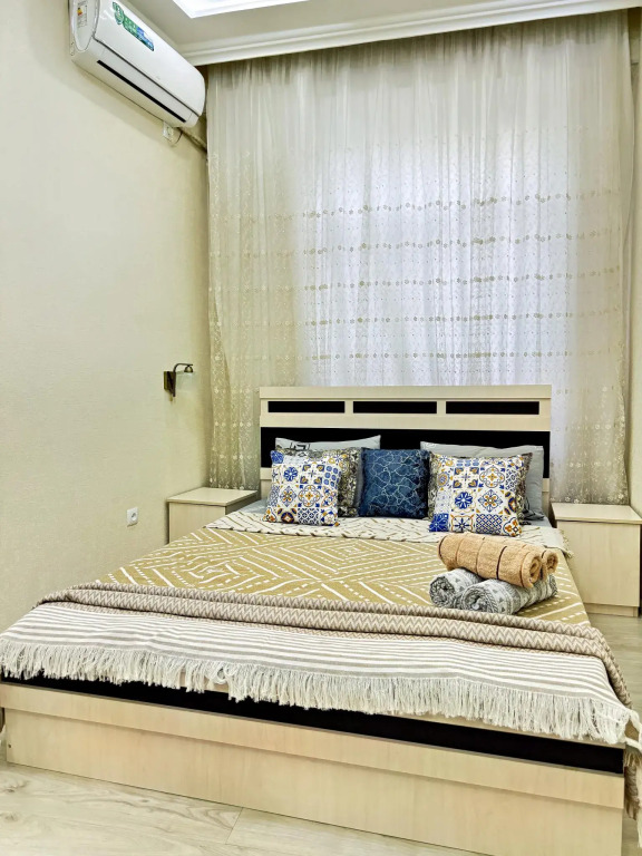 Royal Rentals (Роял Ренталс) на улице Олтинтепа 394