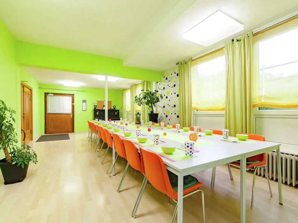 hundefreundliches Gruppenhaus in Hessen mit Garten