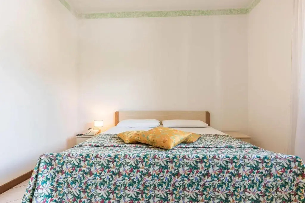 Residence Comano Girasole 1