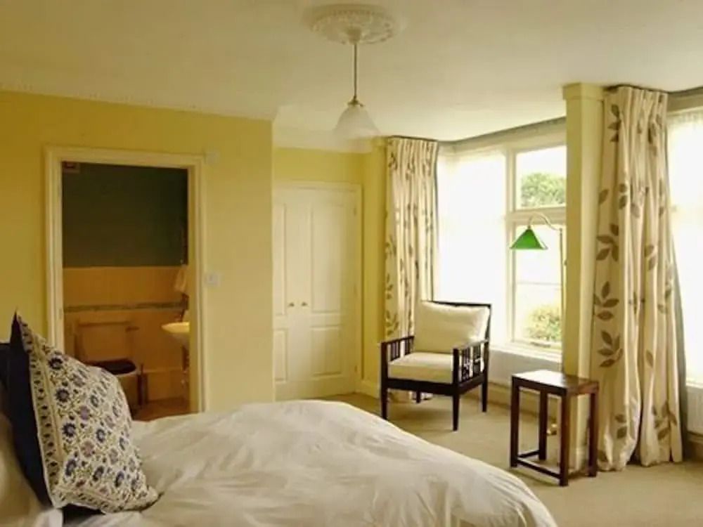 The Lawns Hotel
