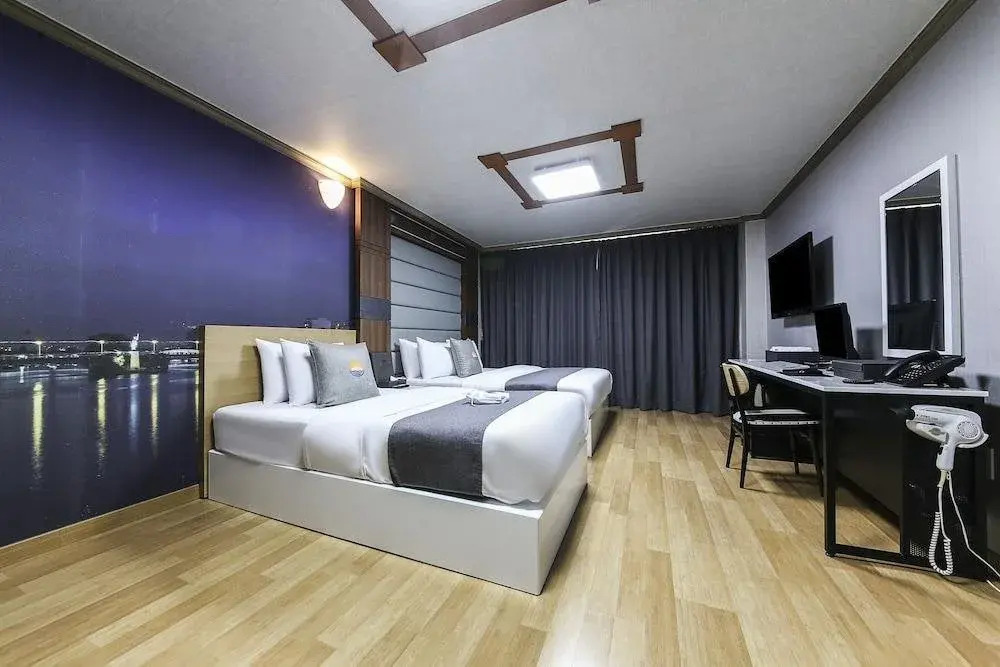 Sokcho Ritz Hotel