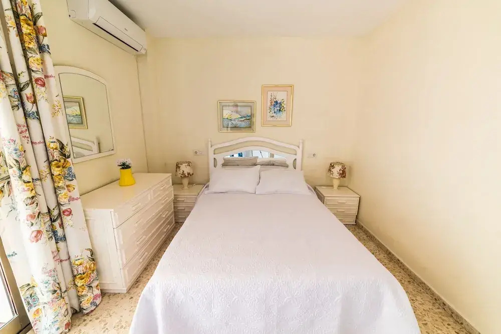 Edicicio Sol Playa | 5  Pax | First Line | 3652-AW