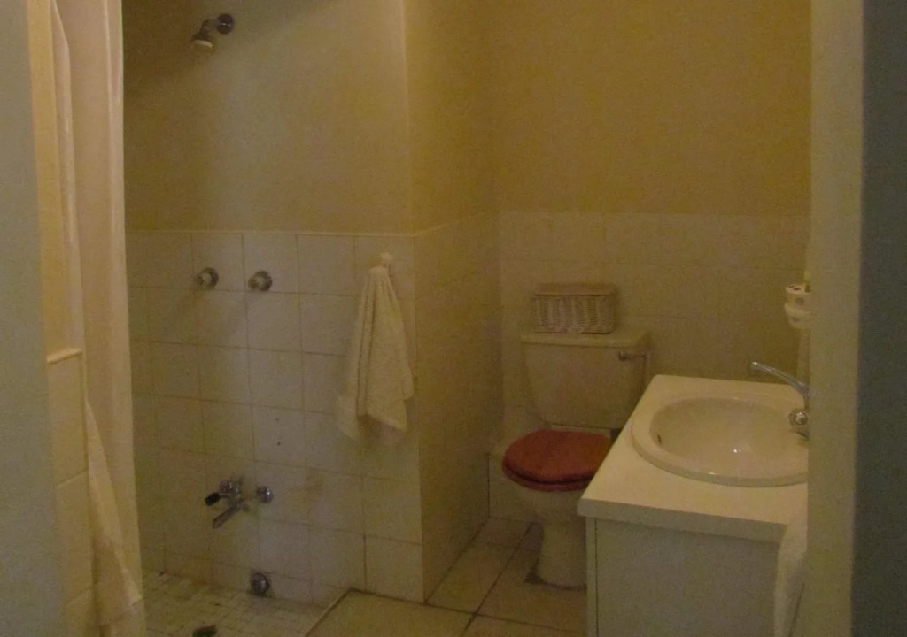 Kelvin Grove Guest House