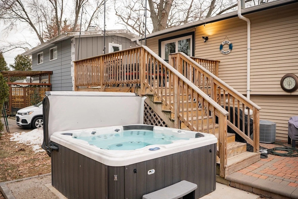 August Inn Charming Stay for 8