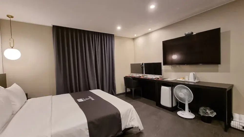 Hotel The Classic