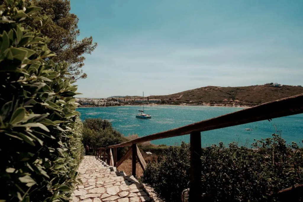 Sea-Front House With Private Beach, Sounio