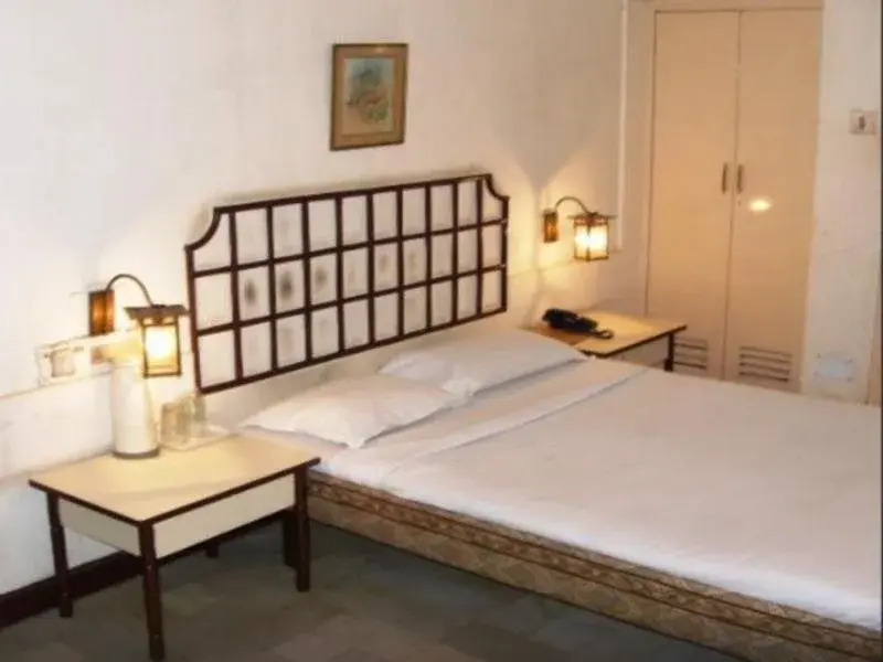 Bloom Hotel - Juhu