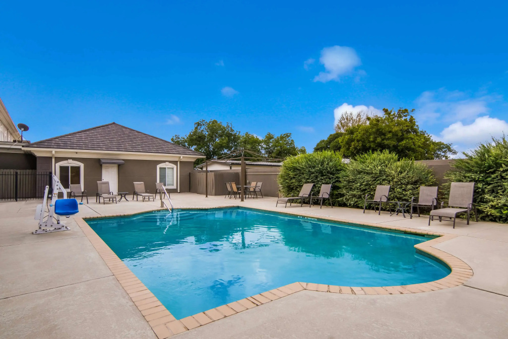 Best Western Comanche Inn