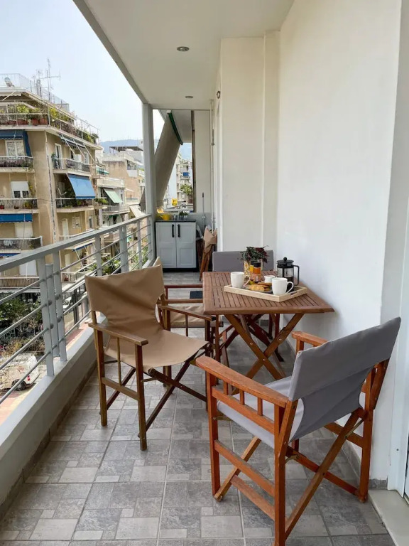 Ageliki's Athens Centre 2BDRM & Parking