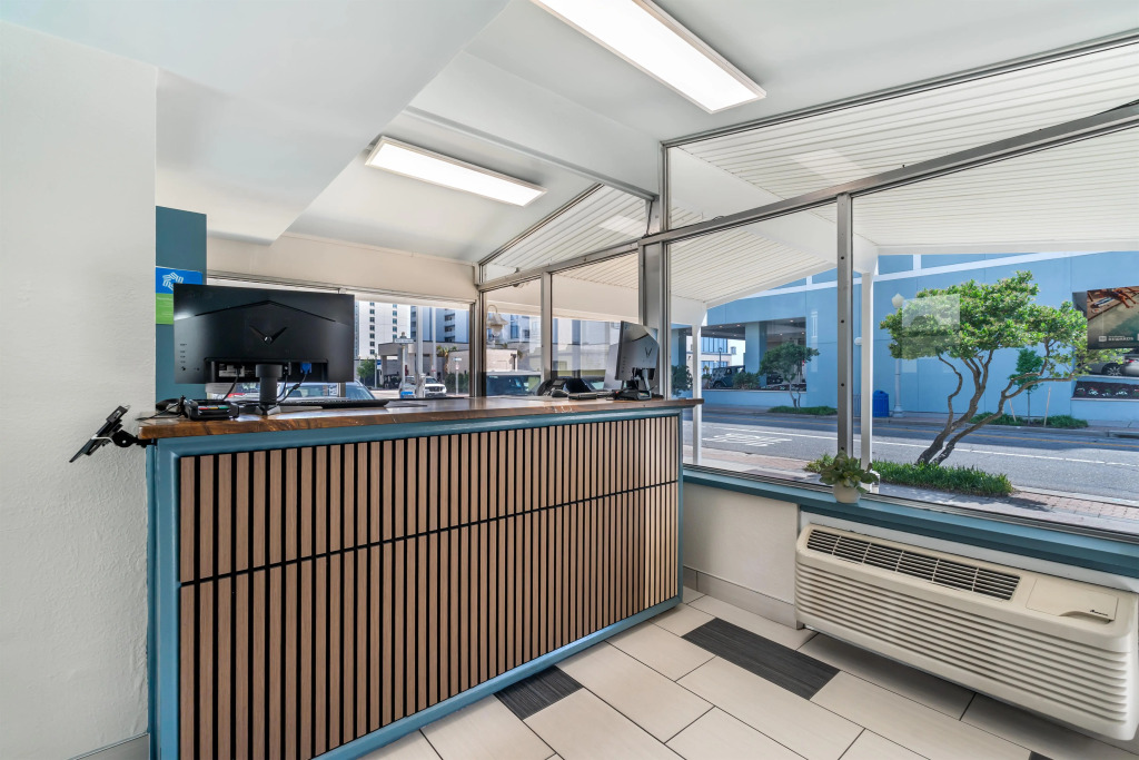 SureStay Hotel by Best Western Virginia Beach Royal Clipper