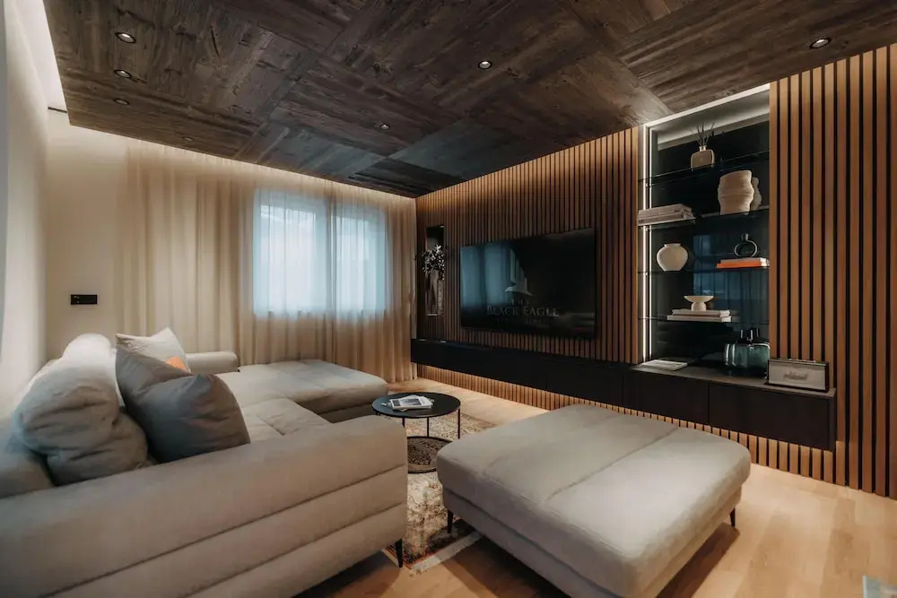 The Black Eagle Luxury Appartements