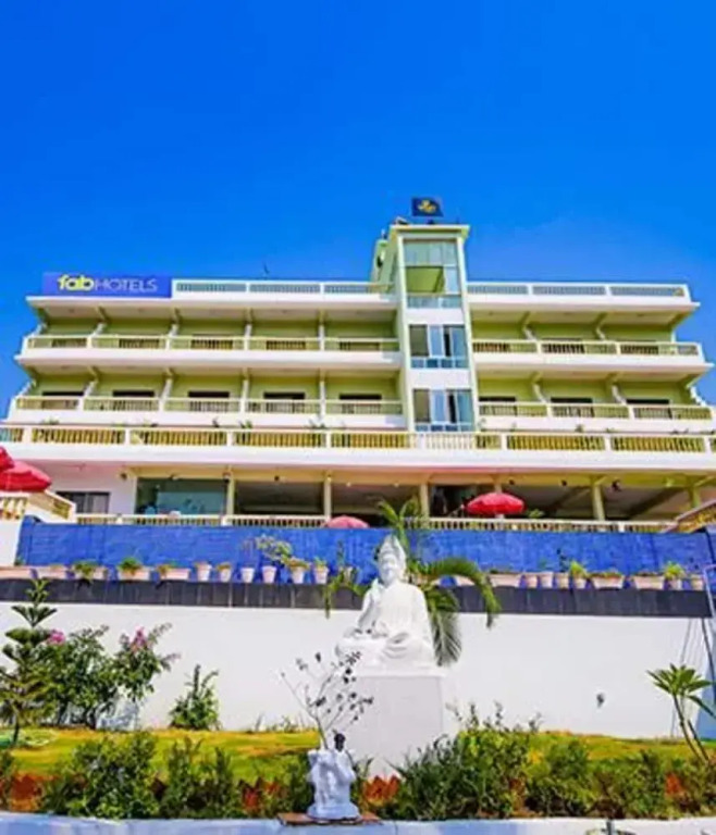 Fabhotel Prime Sparv Aulakhs Resort