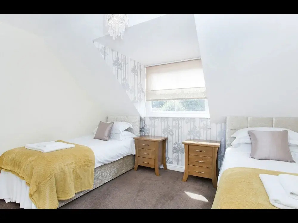 Saint Lawrence Apartment 2